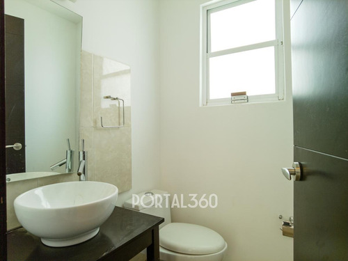 Imagen 13 de 25 de Casa En Venta En Zona Azul, Lomas De Angelópolis