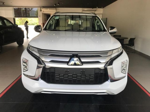 Imagem 3 de 12 de Mitsubishi Pajero Sport Hpe Awd 2.4 16v Mivec Turbo Diesel