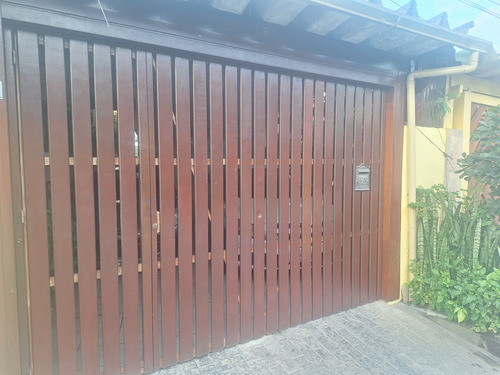 Casa Com 4 Quartos Sendo Uma Suíte. Jd.catanduva Campo Limpo