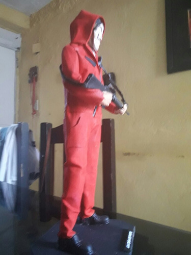La Casa De Papel Figura 35 Cm Realizada A Mano