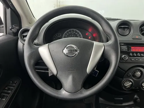 Nissan Versa DRIVE 1.6 AUT
