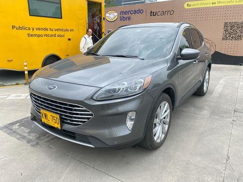 Imagen 1 de 25 de Ford Escape Titanium Hev