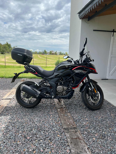 Moto Voge 300 Ds