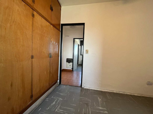 Venta Parque Chacabuco Departamento De 3 Ambientes