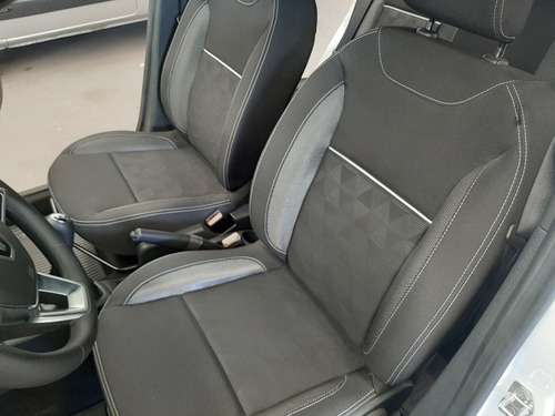 Imagen 11 de 16 de Renault Sandero Zen 2020 1.6 Ae412 Lum