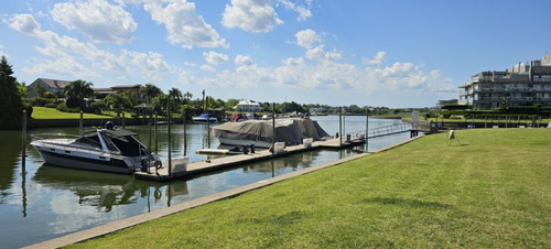 Departamento En Venta En Islas Del Canal, Nordelta, Tigre