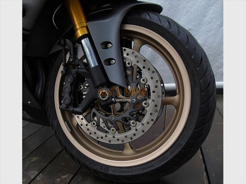 Yamaha Yzf R1