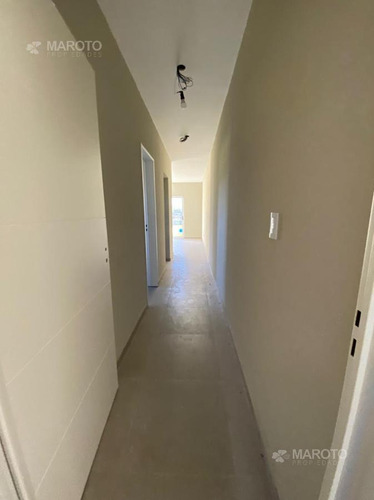 Imagen 8 de 26 de Casa En Venta En El Canton - Maroto Propiedades-