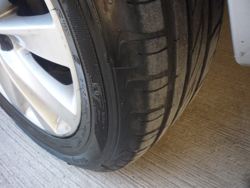 Imagen 13 de 14 de Volkswagen Suran