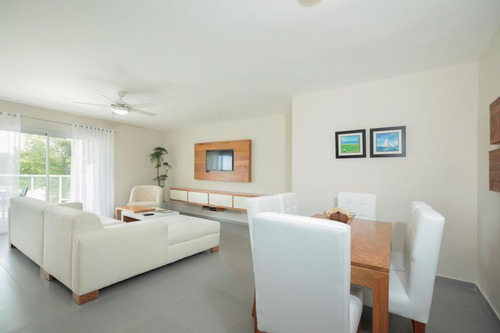 Alquiler De Apartamento Amueblado - Frente Al Hoyo 12 De Campo De Golf - Ideal Para Vivir O Invertir En Bávaro