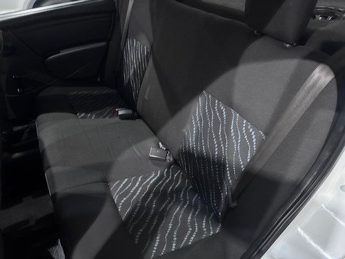 Renault Logan 1.0 AUTHENTIQUE 16V FLEX 4P MANUAL