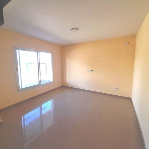Imagen 3 de 14 de Casa En Venta En La Cañada