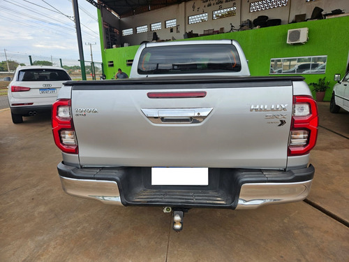 Toyota Hilux 2.8 Tdi Srx Cab. Dupla 4x4 Aut. 4p