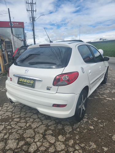 Peugeot 207 1.6 16v Quiksilver Flex 5p