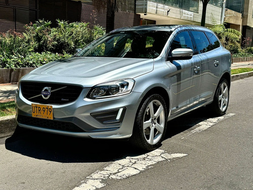 Volvo XC60 3.0 T6 R-design Awd