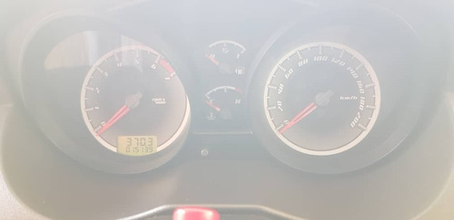 Imagen 7 de 7 de Ford Fiesta Sincrónico