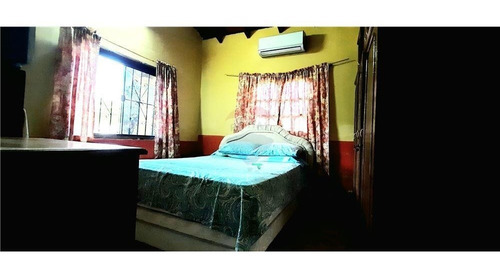 Imagen 5 de 13 de Vendo Casa En El Barrio Santa María, A 2 Cuadras De La Ruta Sexta: 2 Habitaciones Y 2 Baños.