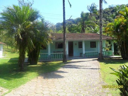 Excelente Chácara Com Piscina E Lago Cod: 4337