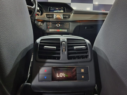 Imagem 13 de 15 de Mercedes 250 2.0 Turbo Avantgarde Aut