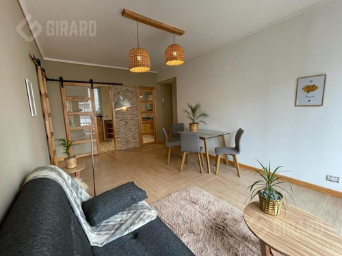 Venta Departamento 3 Ambientes, Reciclado. Zona Plaza Colon