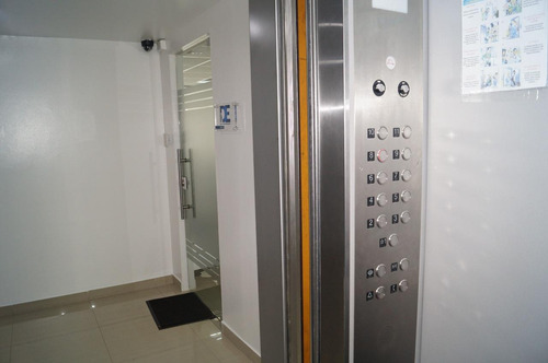 Imagen 7 de 8 de Magnificas Oficinas Centro Financiero 175 Mts Calle 71 Bogota