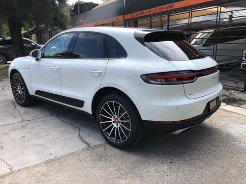 Porsche Macan R4 2021