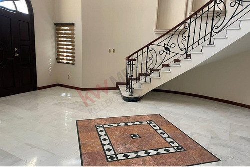 Casa Para Desarrolladores En Lomas De Mazatlán