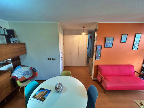 Piso 7 Dp. 2 Dorm 2 Baños 1 Box 1 Bodega José Domingo Cañas
