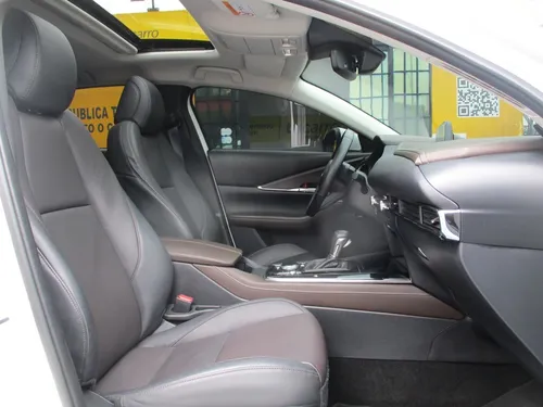 Mazda CX-30 GRAND TOURING HYBRID 2.0 4X2 AT AA