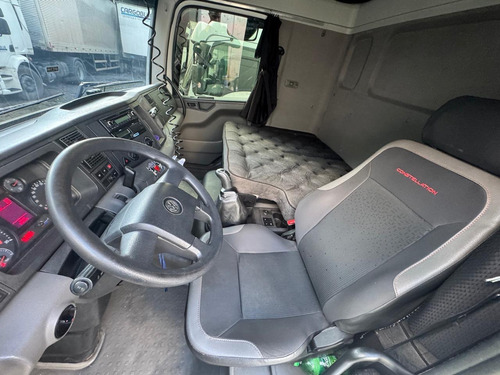 Automático, Interclima, Dois Tanques E Pneus Novos