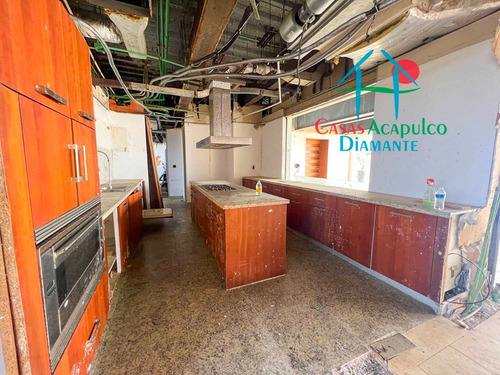 Cad Marena 502. En Descuento Por Otis. Para Restaurar. Terraza Con Vista Al Mar Y Alberca