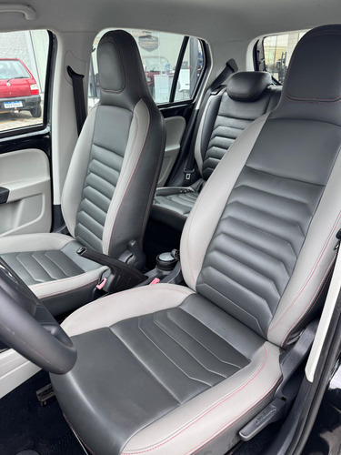 Volkswagen Up! move 1.0 TSI Total Flex 12V 5p