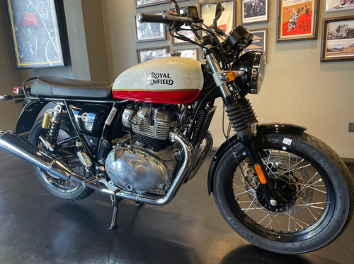Imagen 4 de 12 de Royal Enfield Interceptor 650