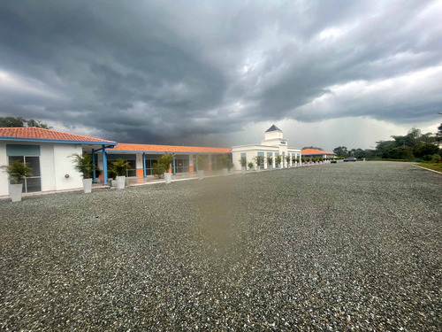 Imagen 20 de 21 de Se Alquila Local Nuevo Mall Estación Armenia El Caimo