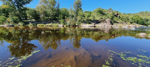 Imagen 3 de 16 de Excelente Predio En Venta, De 2.100 Mt2 Con Fondo Al Rio Balneario Talahuasi, Ideal Para Complejo