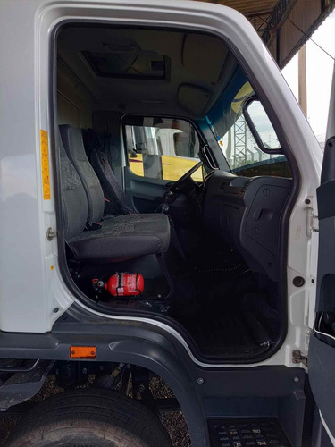Imagem 2 de 10 de Caminhao Mercedes-benz Mb 1016