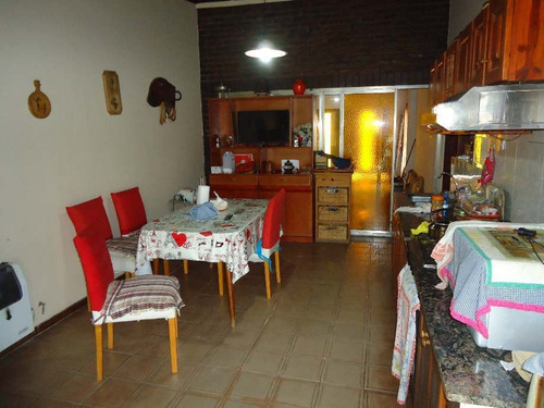 Imagen 6 de 14 de Casa En Venta En Ituzaingo Norte