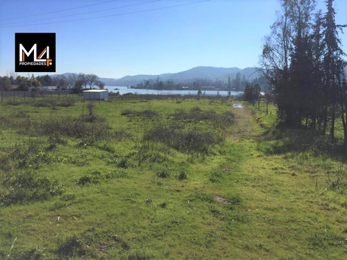 Hermoso Sitio A Orilla Del Lago En Las Cabras