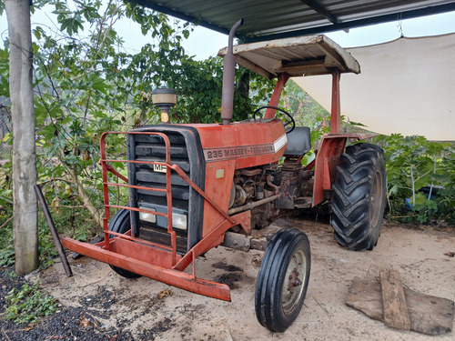 Trator Massey Ferguson 235 Ano 1988,com Roçadeira