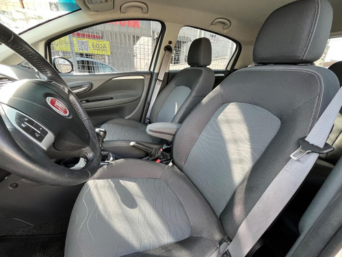 Fiat Punto Essence 1.6 16v Flex Mec.