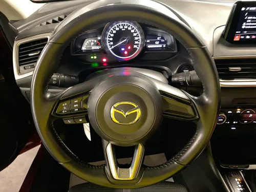 Mazda 3 2.0 Touring
