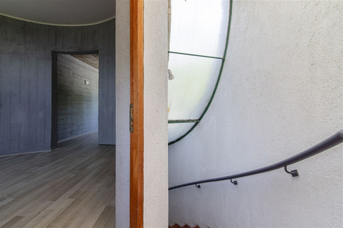 Casa En Venta En La Reina Alta ! Vista Verde, Buen Barrio!!