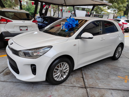 Kia Rio 1.6 Lx Hatchback Mt