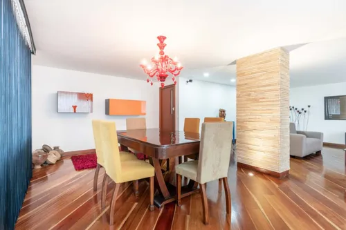 Apartamento En Venta En El Nogal. Cod V5086