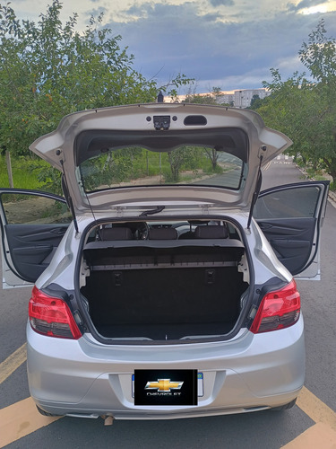 Chevrolet Onix 1.0 Joy 5p