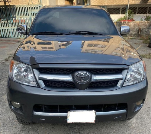 Imagen 4 de 7 de Toyota Hilux Kavak