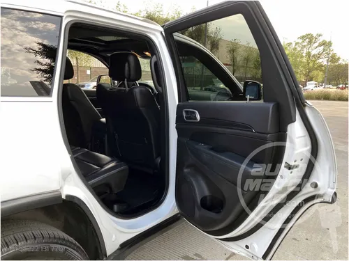Jeep Grand Cherokee 3.6 Limited Lujo 4X2 At