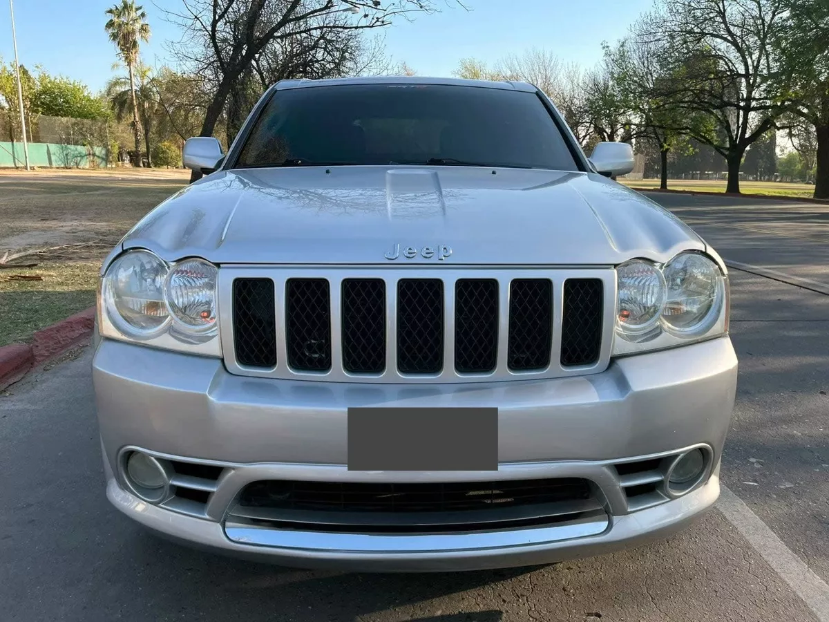 Jeep Grand Cherokee 6.1 Srt-8 Hemi