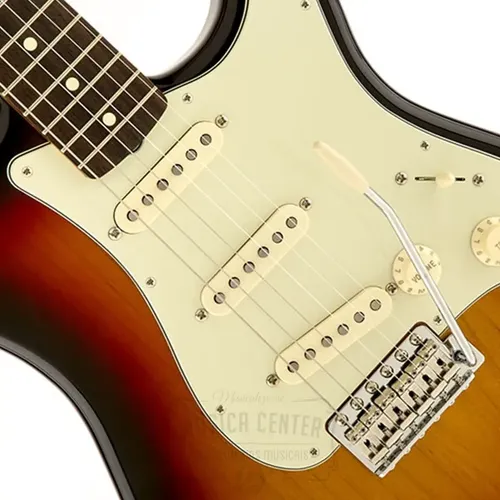 Guitarra Fender Stratocaster 60s Lacquer Sunburst Mexicana