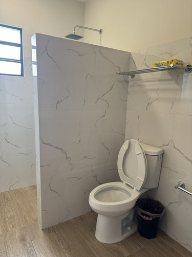 Casa En Renta En San Damian, Ideal Para Oficinas O Notarias